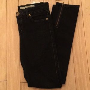 DNKY dark blue jeans with zippers
